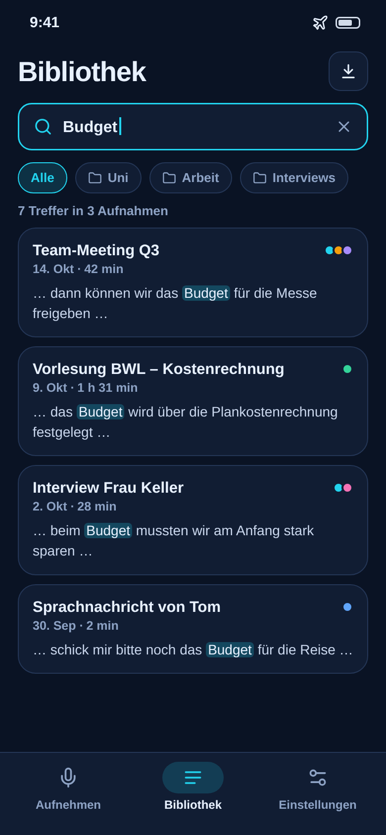 Bibliothek mit Suche nach „Budget“ und markierten Treffern in mehreren Aufnahmen